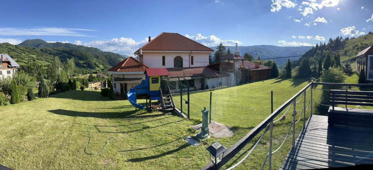 Vila Daria 3 Rucăr Exteriér fotografie